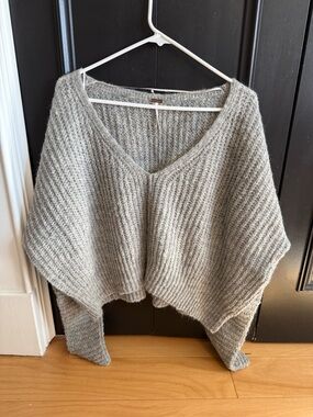 Free People Heather Gray Ribbed V-Neck Knit Poncho